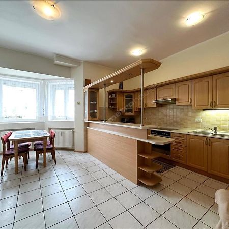 Apartamento Glos Mew Kołobrzeg Exterior foto